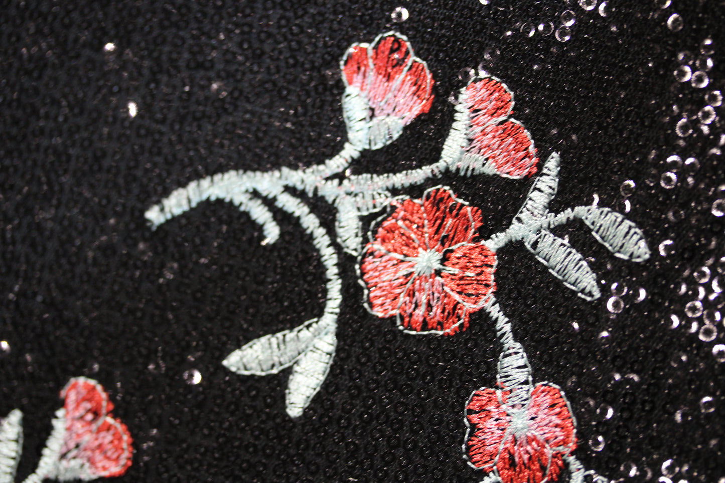 EMBROIDERED FLORAL LACE FABRIC WITH BEAD SPARKLE BLACK RED ROSES 56" WIDE BY THE YARD