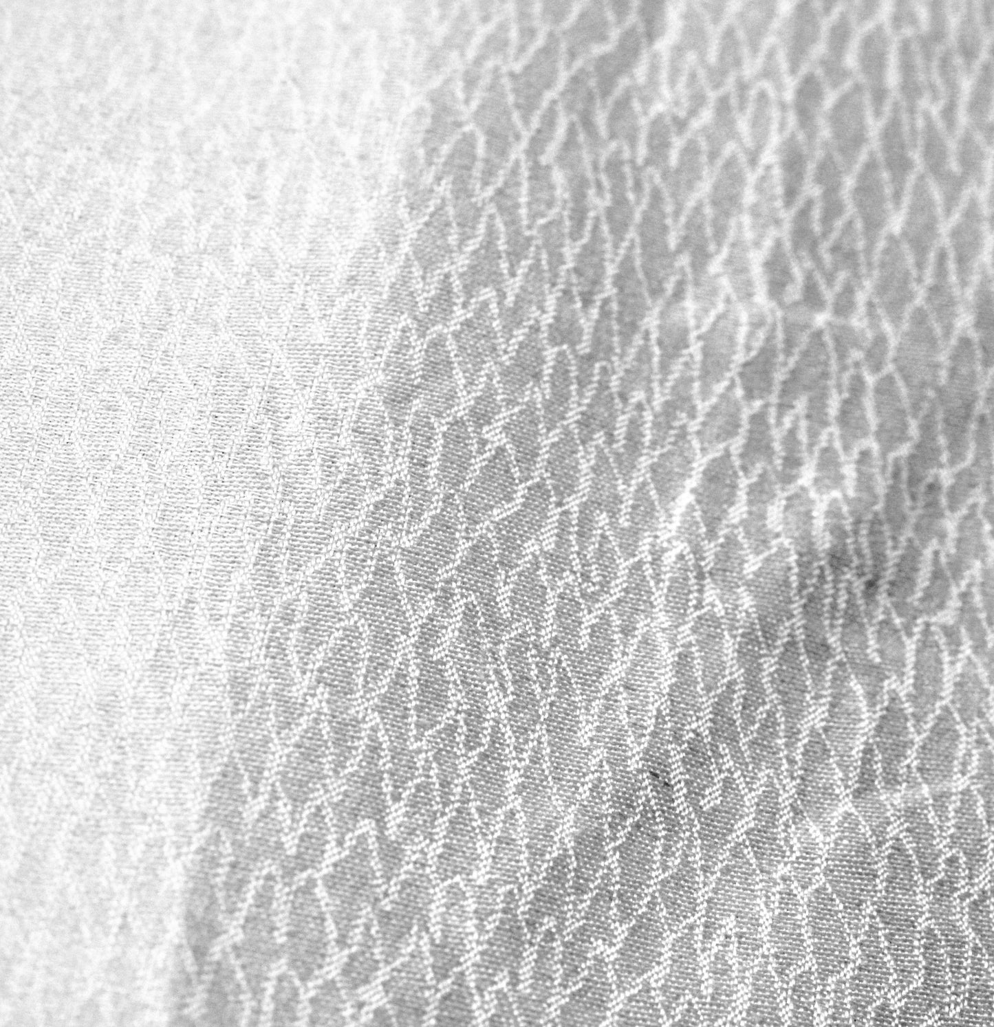 UPHOLSTERY DRAPERY FABRIC GRAY OVER SILVER VEINS DESIGN 60" WIDE BY THE YARD