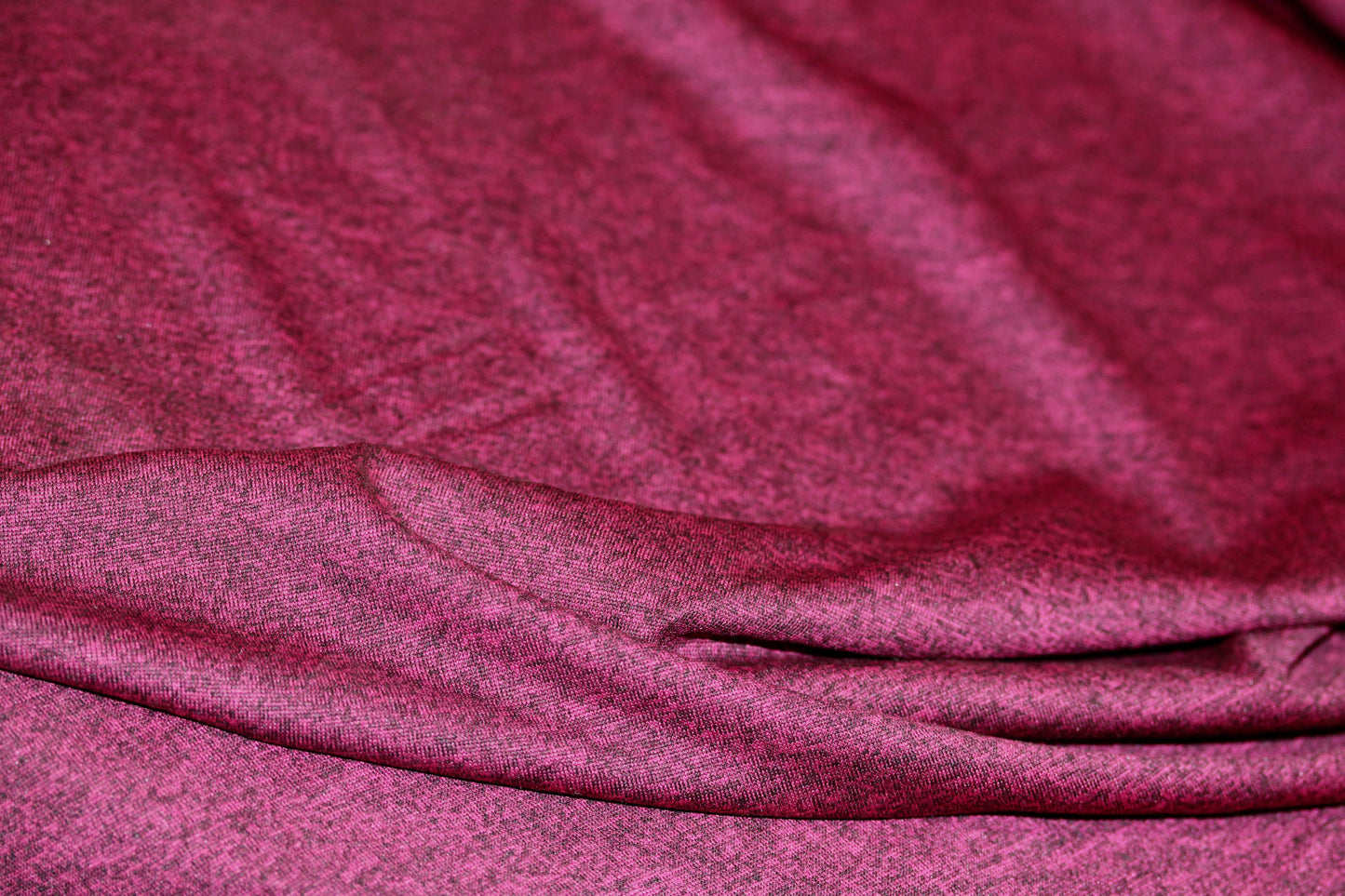 JERSEY KNIT FABRIC HEATHER FUCHSIA ATHLETIC MOISTURE WICKING 100% POLYESTER 60" WIDE BY THE YARD