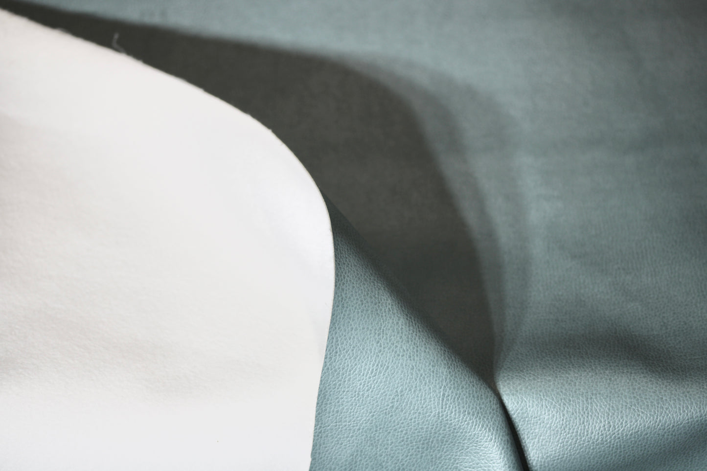 RICHLOOM VINYL FABRIC FAUX LEATHER UPHOLSTERY AQUA GREEN 54" WIDE WITH BACKING BY THE YARD