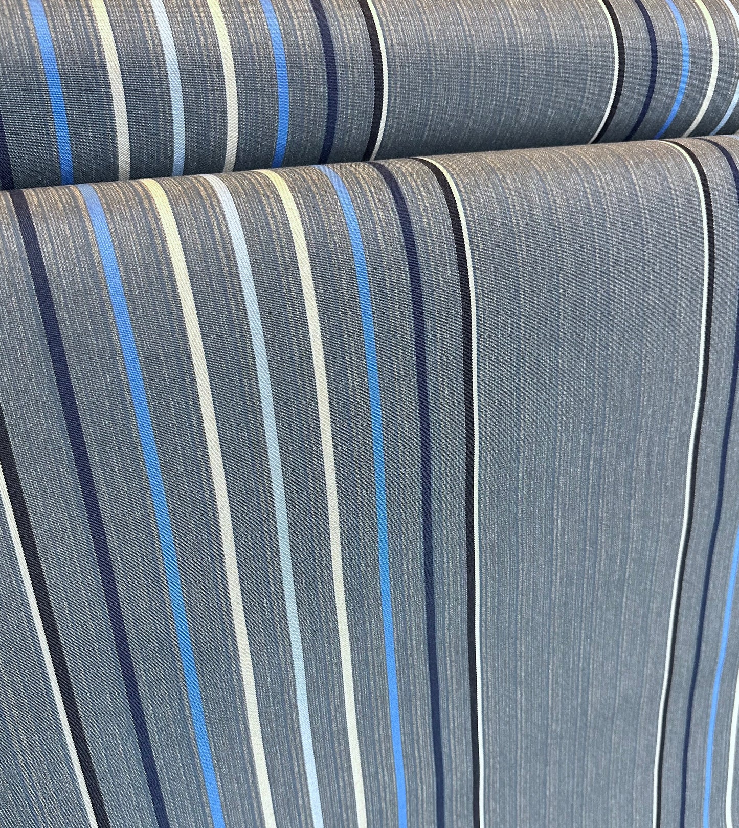 20 YARDS SUNBRELLA SHADE OUTDOOR WATERPROOF FABRIC MOTIVE DENIM 4895 47" WIDE