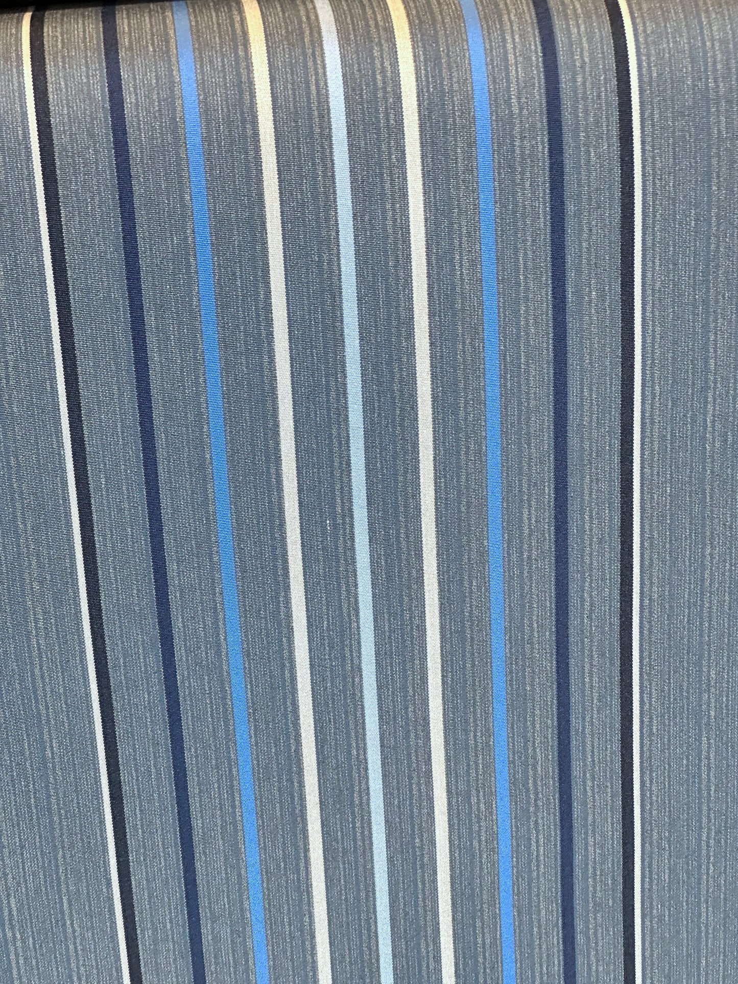 20 YARDS SUNBRELLA SHADE OUTDOOR WATERPROOF FABRIC MOTIVE DENIM 4895 47" WIDE