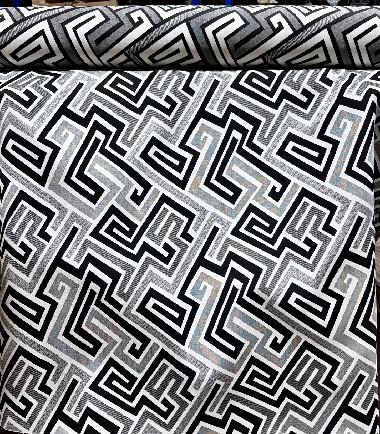 SUNBRELLA BY MILLIKEN BLACK LABERYNTH UPHOLSTERY FABRIC WATER REPELLENT 54" WIDE