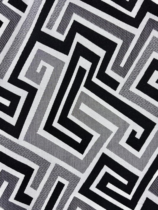 SUNBRELLA BY MILLIKEN BLACK LABERYNTH UPHOLSTERY FABRIC WATER REPELLENT 54" WIDE