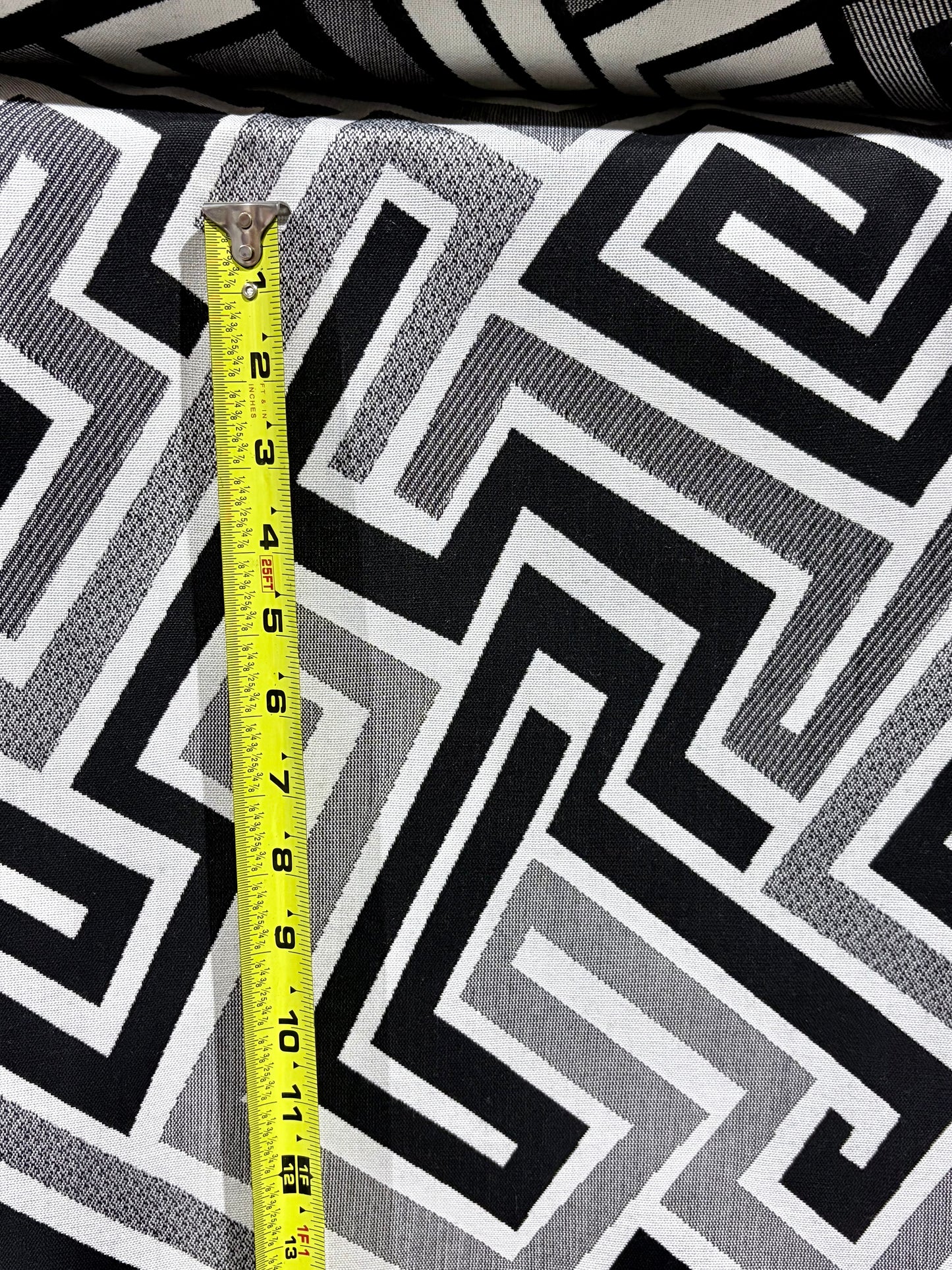 SUNBRELLA BY MILLIKEN BLACK LABERYNTH UPHOLSTERY FABRIC WATER REPELLENT 54" WIDE