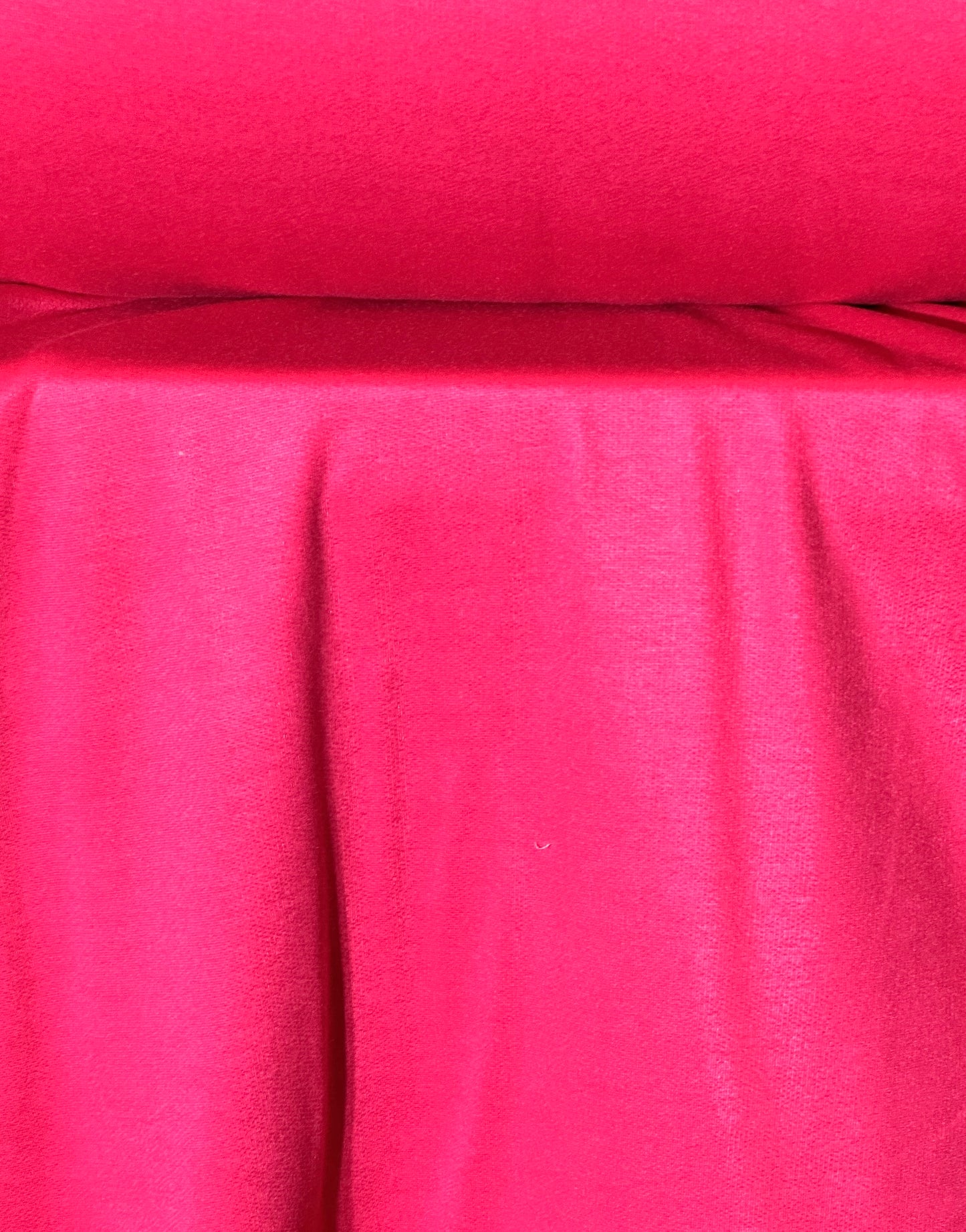 FLEECE KNIT FABRIC POLYCOTTON 64" WIDE TUBULAR PINK FUCHSIA 9 OZS BY THE YARD