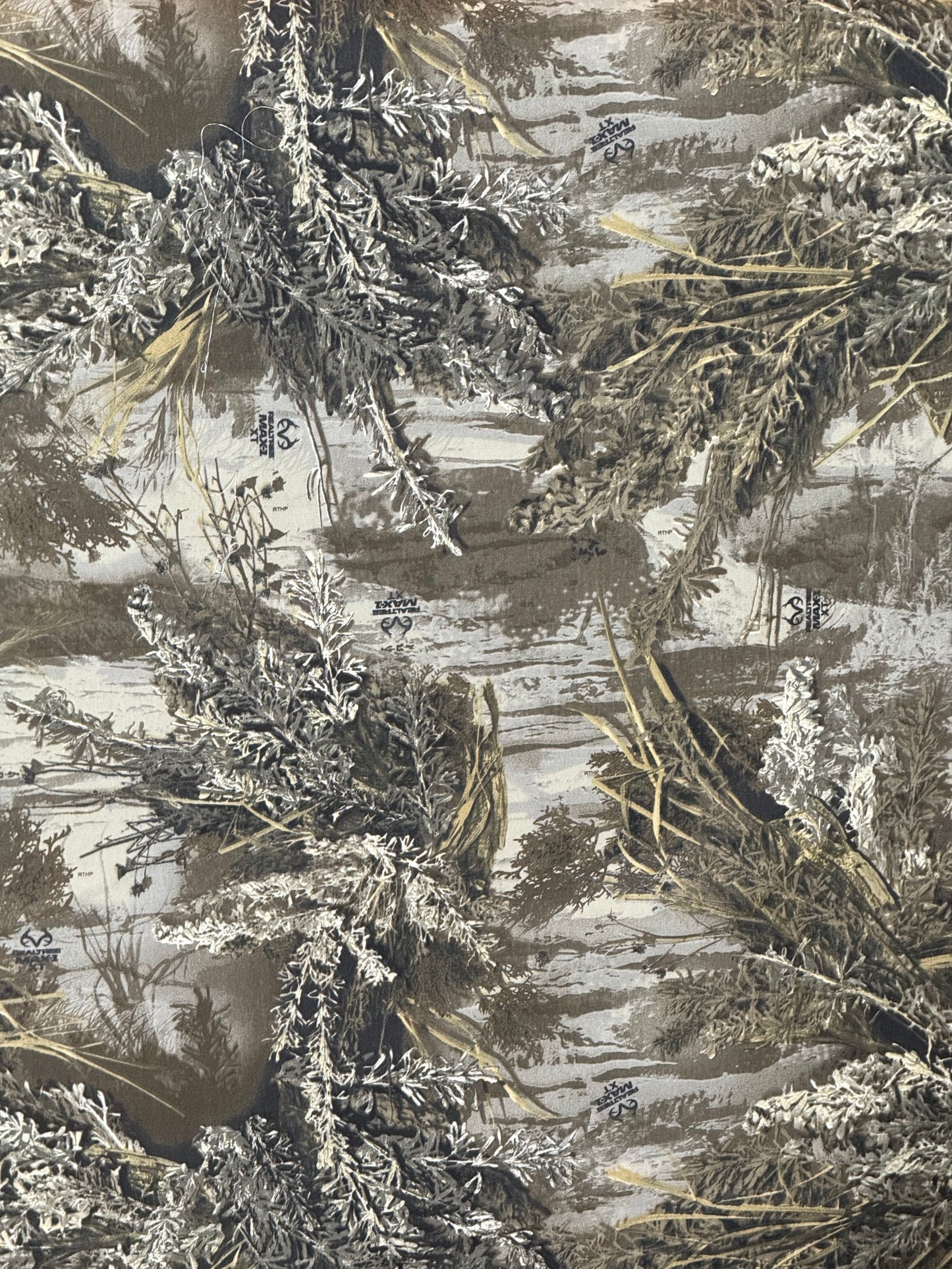 REALTREE MAX-1 XT TWILL 7 OZS. COTTON CAMOUFLAGE CAMO FABRIC 60" WIDE BY THE YARD