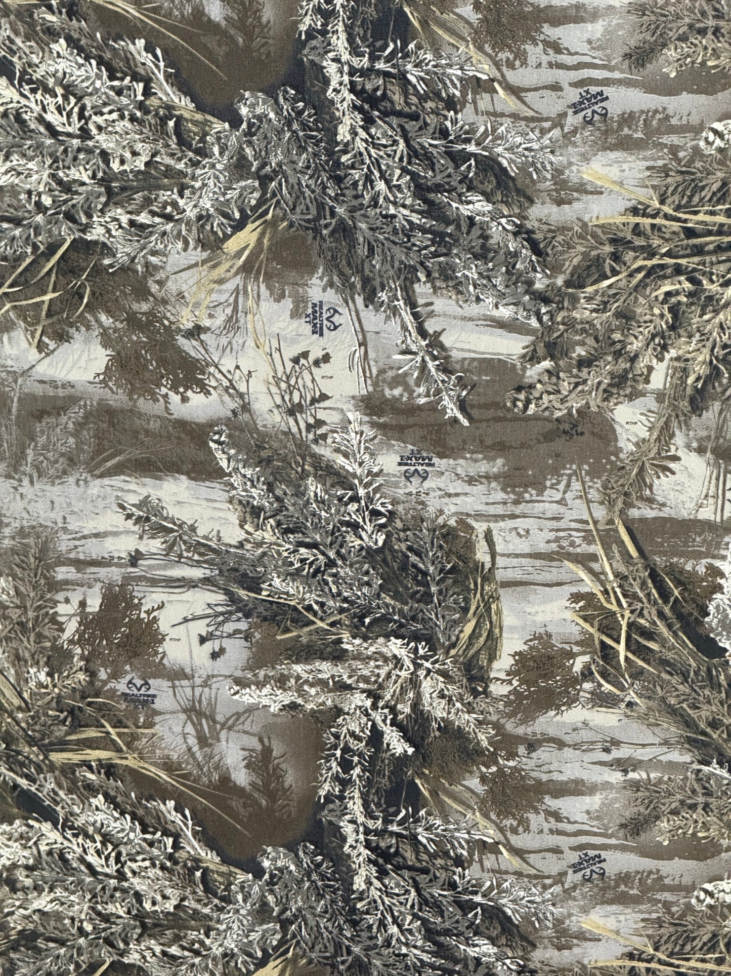 REALTREE MAX-1 XT TWILL 7 OZS. COTTON CAMOUFLAGE CAMO FABRIC 60" WIDE BY THE YARD