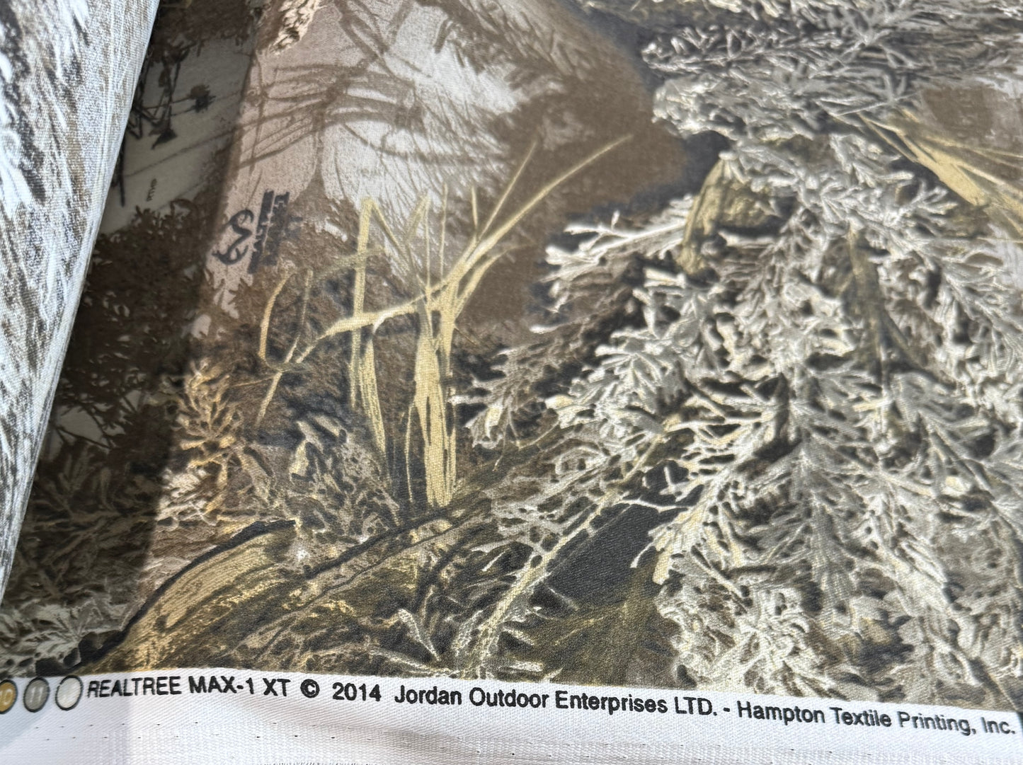 REALTREE MAX-1 XT TWILL 7 OZS. COTTON CAMOUFLAGE CAMO FABRIC 60" WIDE BY THE YARD